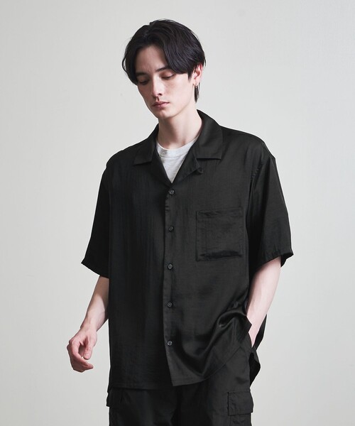 info. BEAUTY&YOUTH（インフォビューティアンドユース）の「【ZOZO限定】ドレープ オープンカラー シャツ（シャツ/ブラウス・メンズ・ロイヤルブルー/グリーン系その他/ダークグレー/モカ/ブラック/ブラウン系その他/ブラウン系その他2/ブラック系その他・XS/S/M/L/XL/XXL）」の10枚目の写真