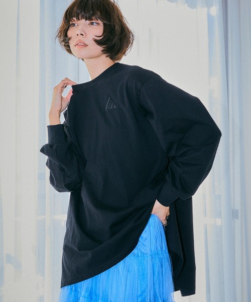 ELLEgirl（エルガール）の「バックギャザーチュニックTシャツ【ELLEgirl/エル ガール】（Tシャツ/カットソー・レディース・ブラック/ホワイト・FREE）」の3枚目の写真