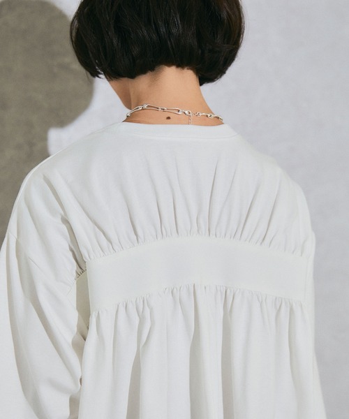 ELLEgirl（エルガール）の「バックギャザーチュニックTシャツ【ELLEgirl/エル ガール】（Tシャツ/カットソー・レディース・ブラック/ホワイト・FREE）」の10枚目の写真