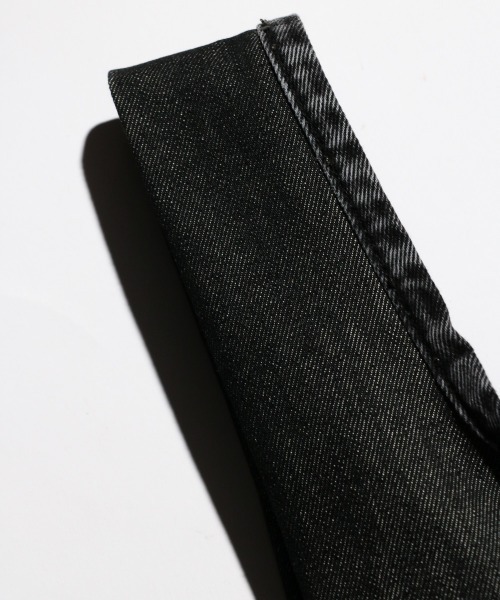 THRIFTY LOOK（スリフティールック）の「THRIFTY LOOK/スリフティールック LEVIS DENIM GLOCERY TOTE リーバイスデニム リメイクグローサリートート（トートバッグ・メンズ・ブラック/ブルー・ONE SIZE）」の8枚目の写真