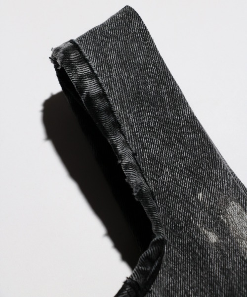 THRIFTY LOOK（スリフティールック）の「THRIFTY LOOK/スリフティールック LEVIS DENIM GLOCERY TOTE リーバイスデニム リメイクグローサリートート（トートバッグ・メンズ・ブラック/ブルー・ONE SIZE）」の9枚目の写真