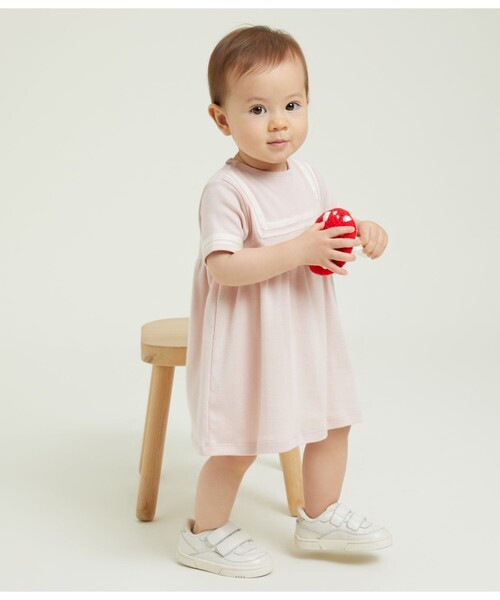PETIT BATEAU(プチバトー)の「セーラーカラー半袖ワンピース(ワンピース・キッズ・ネイビー/ピンク・12MONTH/18MONTH/36MONTH/24MONTH)」の5枚目の写真