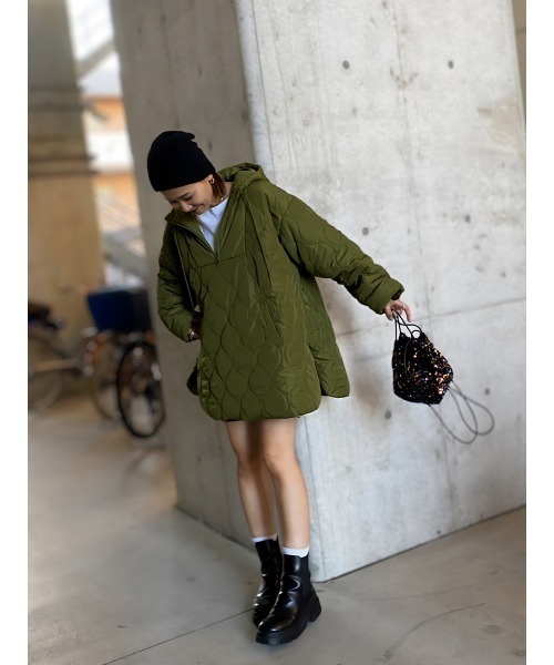 HEILIS(ヘイリス)の「《hideka オリジナル》キルティングテントアノラック / キルティング アノラック フーディー ユニセックス(その他アウター・レディース・カーキ・FREE)」の4枚目の写真