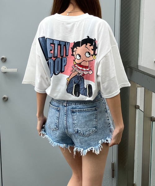 GLAMOROUS JANE(グラマラスジェーン)の「BETTTY BOOPバックプリントオーバーサイズTシャツ(Tシャツ/カットソー・レディース・オフホワイト/チャコールグレー/ブラック・FREE)」の10枚目の写真