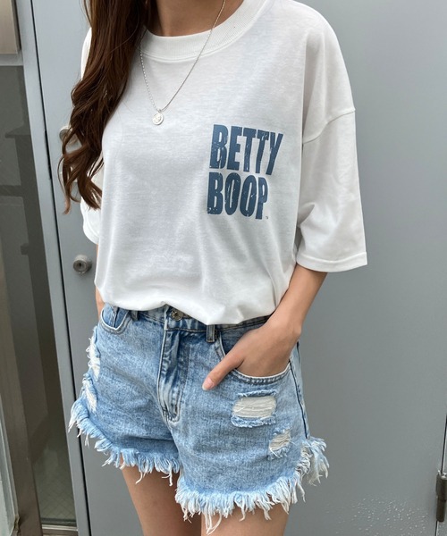 GLAMOROUS JANE(グラマラスジェーン)の「BETTTY BOOPバックプリントオーバーサイズTシャツ(Tシャツ/カットソー・レディース・オフホワイト/チャコールグレー/ブラック・FREE)」の8枚目の写真