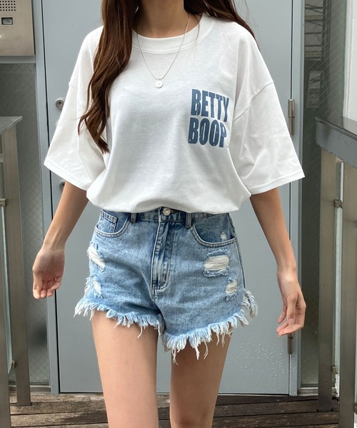 GLAMOROUS JANE(グラマラスジェーン)の「BETTTY BOOPバックプリントオーバーサイズTシャツ(Tシャツ/カットソー・レディース・オフホワイト/チャコールグレー/ブラック・FREE)」の12枚目の写真