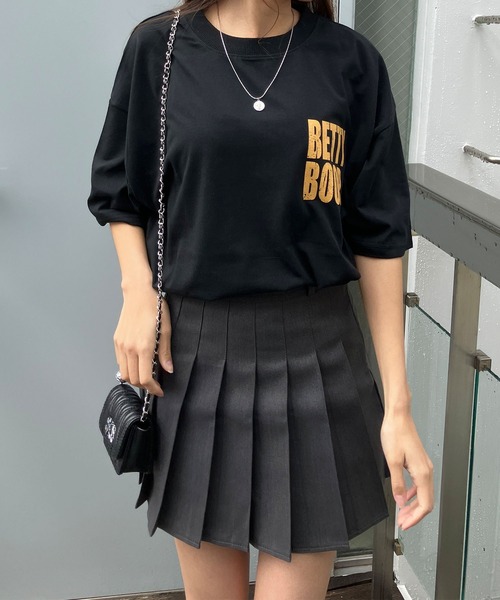 GLAMOROUS JANE(グラマラスジェーン)の「BETTTY BOOPバックプリントオーバーサイズTシャツ(Tシャツ/カットソー・レディース・オフホワイト/チャコールグレー/ブラック・FREE)」の17枚目の写真