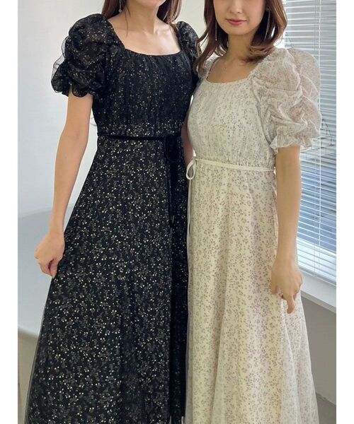 CALNAMUR(カルナムール)の「リトルフラワーレディーワンピース(ワンピース・レディース・アイボリー/ブラック・FREE)」の3枚目の写真