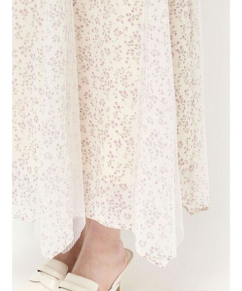 CALNAMUR(カルナムール)の「リトルフラワーレディーワンピース(ワンピース・レディース・アイボリー/ブラック・FREE)」の10枚目の写真