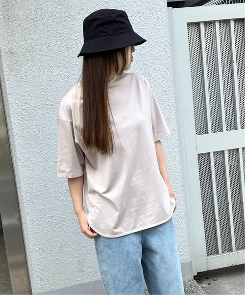 LBC（エルビーシー）の「シルケット裾ラウンドTee（Tシャツ/カットソー・レディース・ブルー/ブラック/ホワイト/ベージュ・M/L）」の21枚目の写真
