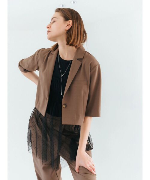 YECCA VECCA（イェッカヴェッカ）の「5分袖クロップドジャケット（テーラードジャケット・レディース・モカ/ベージュ・FREE）」の20枚目の写真