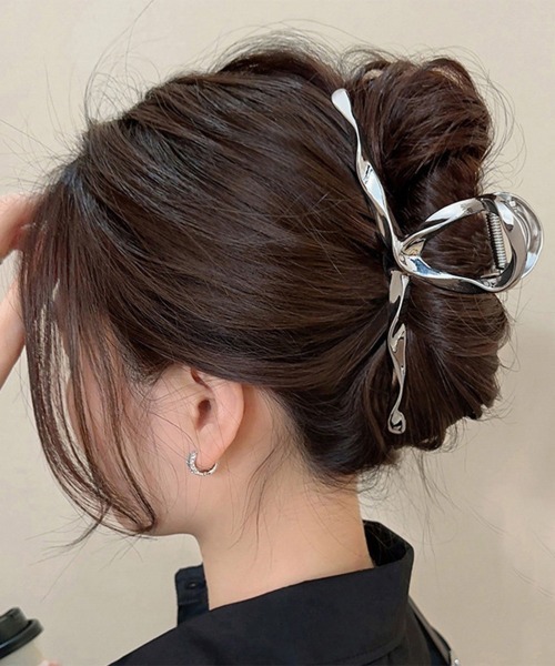 Miniministore（ミニミニストア）の「ヘアクリップ ウェーブ バンスクリップ（バレッタ/ヘアクリップ・レディース・ゴールド/シルバー・FREE）」の4枚目の写真