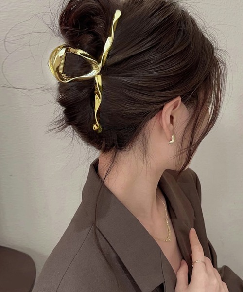 Miniministore（ミニミニストア）の「ヘアクリップ ウェーブ バンスクリップ（バレッタ/ヘアクリップ・レディース・ゴールド/シルバー・FREE）」の7枚目の写真