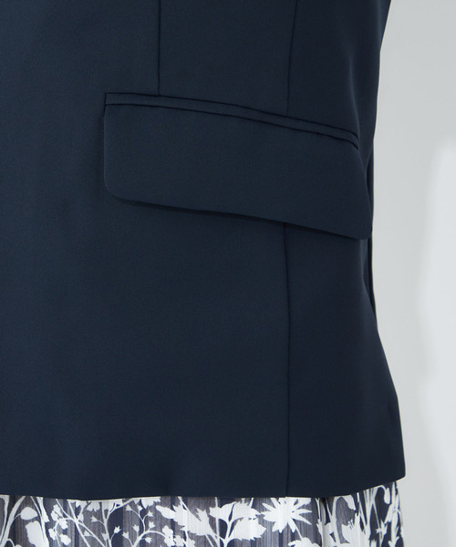 A/C DESIGN BY ALPHA CUBIC(エーシーデザインバイアルファキュービック)の「【接触冷感・洗濯可能】バックサテンジャケット(ノーカラージャケット・レディース・ネイビー/ライトグレー・9号/13号/11号)」の11枚目の写真