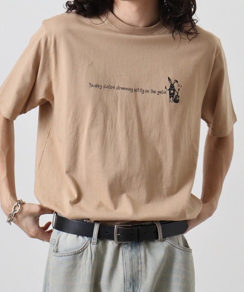 FUNALIVE（ファンアライブ）の「SHABBY　虫取りサガラ刺繍ＴＥＥ/ギターバックプリントＴＥＥ/ポケットサガラ刺繍ＴＥＥ/風船刺繍＋プリント ＴＥＥ/かき氷プリント ＴＥＥ/サイクル刺繍ＴＥＥ（Tシャツ/カットソー・メンズ・オフホワイト/ブラック/グリーン系3/グリーン系2/グリーン系1/アイボリー系2/アイボリー系1/ブラウン系2/ブルー系3/ホワイト系3/ホワイト系2/ホワイト系1/ピンク系2/ピンク系1/ブラック系2/アイボリー/ライトグリーン/ブルー/モカ・L/LL/M/S）」の21枚目の写真