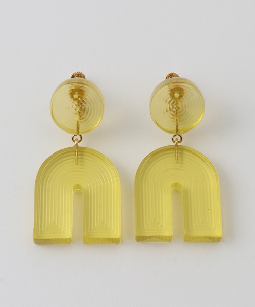 ROPE'（ロペ）の「ウェービングモチーフイヤリング【メディア掲載】（イヤリング・レディース・ブルー系その他4/イエロー/ホワイト系その他・FREE）」の4枚目の写真