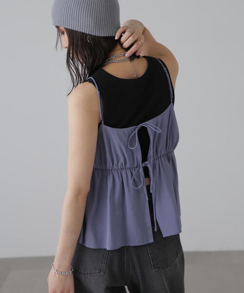 FREE'S MART（フリーズマート）の「◆バックリボンペプラムキャミソール（シャツ/ブラウス・レディース・ホワイト/ブルー/ブラック・FREE）」の3枚目の写真