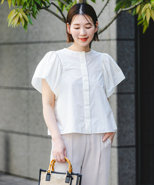 F by ROSSO(エフバイロッソ)の「F by ROSSO 撥水ギャザースリーブブラウス(シャツ/ブラウス・レディース・オフホワイト/ネイビー・FREE)」の14枚目の写真