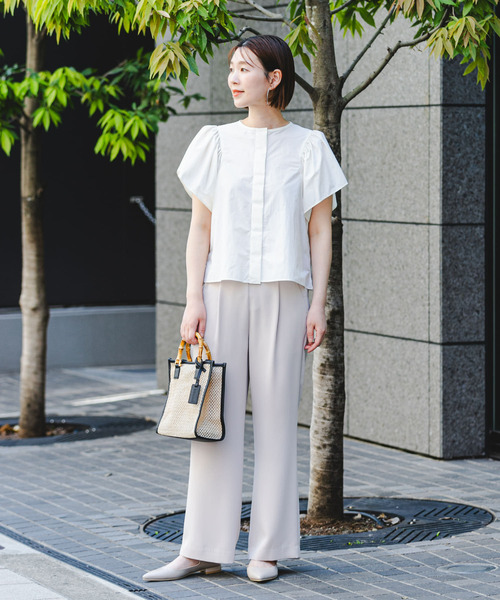 F by ROSSO(エフバイロッソ)の「F by ROSSO 撥水ギャザースリーブブラウス(シャツ/ブラウス・レディース・オフホワイト/ネイビー・FREE)」の17枚目の写真