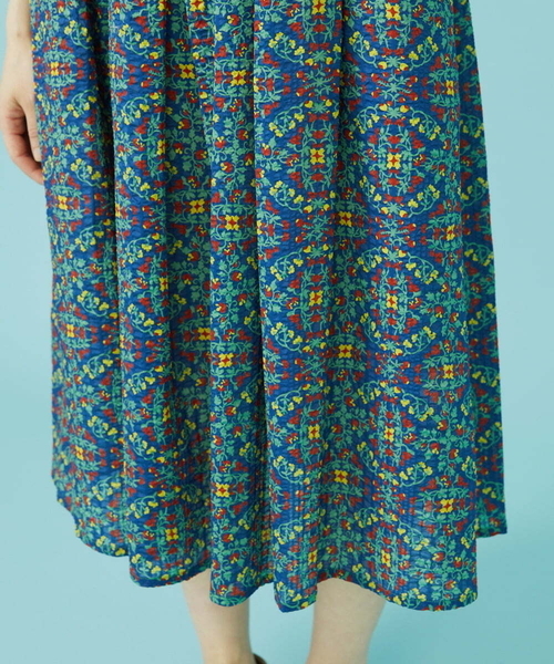 Jocomomola（ホコモモラ）の「Charco リップルフラワープリントワンピース（ワンピース・レディース・ブルー/イエロー・40）」の10枚目の写真