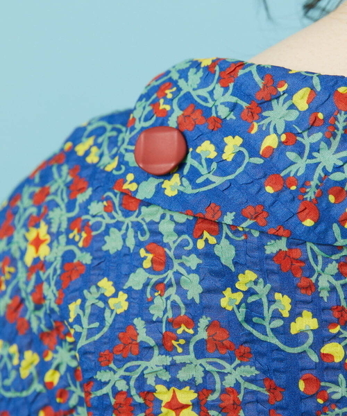 Jocomomola（ホコモモラ）の「Charco リップルフラワープリントワンピース（ワンピース・レディース・ブルー/イエロー・40）」の9枚目の写真