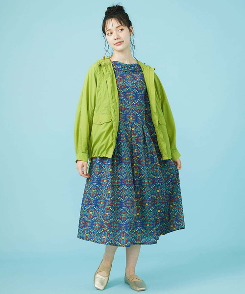 Jocomomola（ホコモモラ）の「Charco リップルフラワープリントワンピース（ワンピース・レディース・ブルー/イエロー・40）」の6枚目の写真