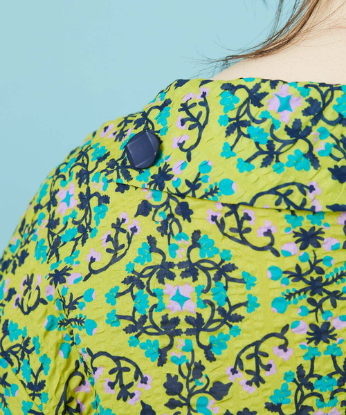 Jocomomola（ホコモモラ）の「Charco リップルフラワープリントワンピース（ワンピース・レディース・ブルー/イエロー・40）」の5枚目の写真