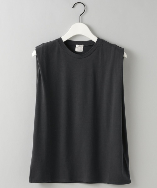 e/rm（イーアールエム）の「【e/rm】ショルダータックTシャツ_ノースリーブ（Tシャツ/カットソー・レディース・ブラウン/アイボリー/ブラック/グレー/ブラック系その他2・FREE）」の4枚目の写真