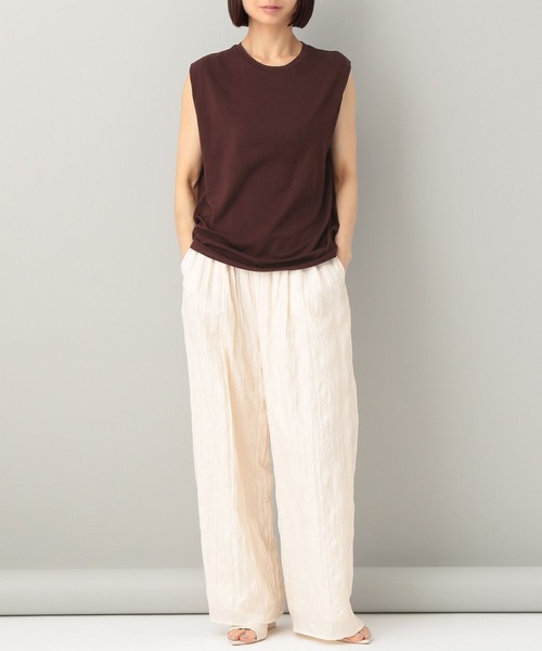 e/rm（イーアールエム）の「【e/rm】ショルダータックTシャツ_ノースリーブ（Tシャツ/カットソー・レディース・ブラウン/アイボリー/ブラック/グレー/ブラック系その他2・FREE）」の14枚目の写真