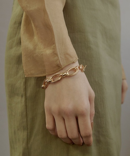 GOLDY（ゴールディ）の「オーバー ラップ チェーン マンテル ブレスレット（ブレスレット・レディース・ゴールド/シルバー系その他/ゴールド系その他/シルバー・FREE）」の3枚目の写真
