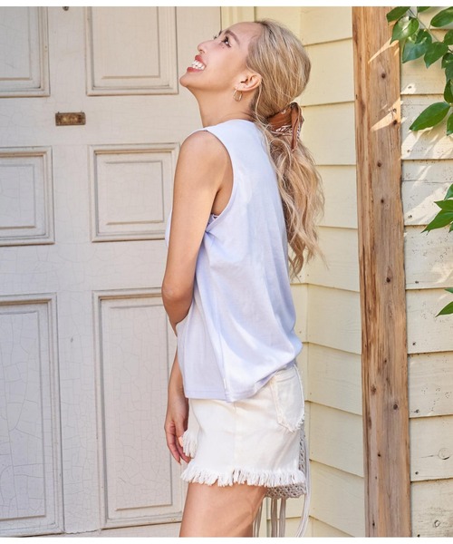 anap mimpi(アナップミンピ)の「シンプル ノースリーブ トップス(Tシャツ/カットソー・レディース・サックスブルー/ブラック/ホワイト/オレンジ・FREE)」の21枚目の写真