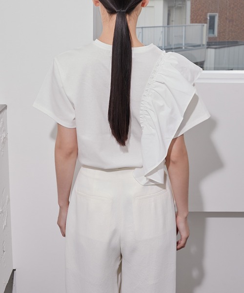 LE CIEL BLEU（ルシェルブルー）の「タフタコンボジャージートップ / Taffeta Combo Jersey Top（Tシャツ/カットソー・レディース・オフホワイト/ブラック/ネイビー・36）」の7枚目の写真