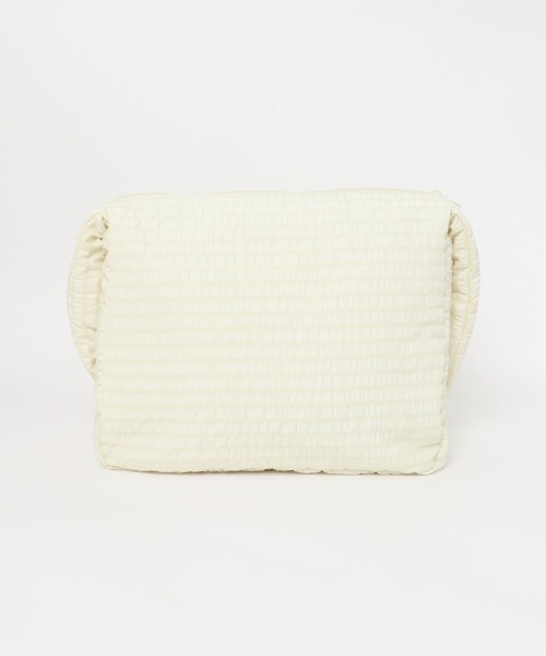 SENSE OF PLACE by URBAN RESEARCH（センスオブプレイスバイアーバンリサーチ）の「パデッドビッグショルダーA（ショルダーバッグ・メンズ・アイボリー/ブラック・ONE）」の3枚目の写真