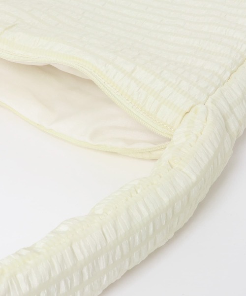 SENSE OF PLACE by URBAN RESEARCH（センスオブプレイスバイアーバンリサーチ）の「パデッドビッグショルダーA（ショルダーバッグ・メンズ・アイボリー/ブラック・ONE）」の11枚目の写真