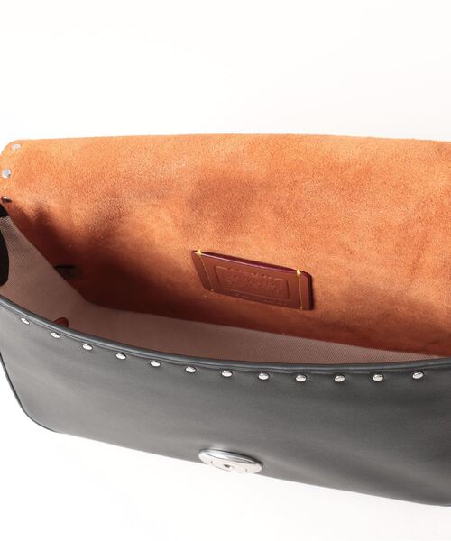 ソフト タビー ショルダー バッグ・リベット（ショルダーバッグ）｜COACH（コーチ）