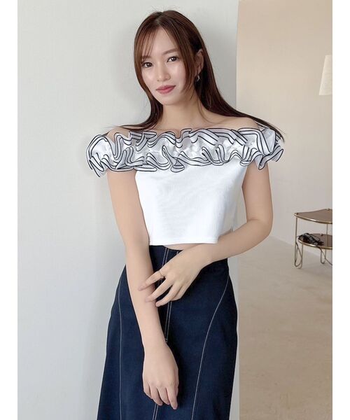 dazzlin(ダズリン)の「オーバーフリルオフショルカットソー(Tシャツ/カットソー・レディース・オフホワイト/ブラック/グリーン/ピンク・FREE)」の14枚目の写真