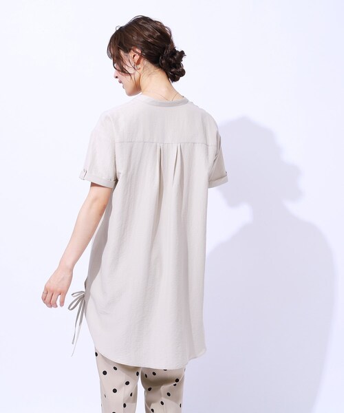 DRESKIP（ドレスキップ）の「◆サイドリボンがほんのり甘い 大人のスキッパーチュニック（チュニック・レディース・ブラック/ブルー/ベージュ・02/03/04）」の13枚目の写真