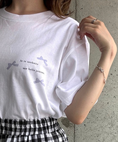 cuorequal(クオレコール)の「リボンロゴプリント半袖Tシャツ(Tシャツ/カットソー・レディース・ピンク/ブルー・LARGE/MEDIUM)」の1枚目の写真