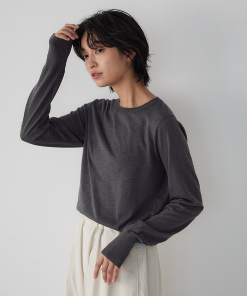 for/c（フォーシー）の「[新色追加] クルーネックシアーニット【サスティナブル】（ニット/セーター・レディース・ホワイト/ブルー/チャコールグレー/ブラック/ピンク/アイボリー/ライトグレー/ラベンダー・L/M/LL）」の5枚目の写真