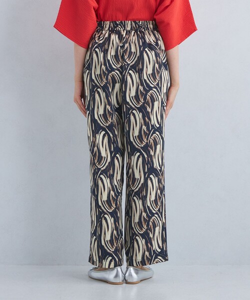 green label relaxing（グリーンレーベルリラクシング）の「アートプリント パンツ（その他パンツ・レディース・ベージュ/ネイビー・FREE）」の14枚目の写真