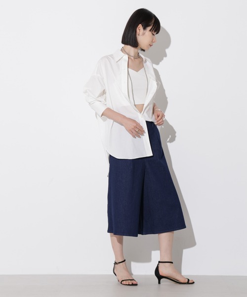 Apo(s)ture(アポスチャー)の「KATY-001/デニムツータックキュロットパンツ(デニムパンツ・レディース・ネイビー/ブラック・XS/S/M/L/XL)」の7枚目の写真