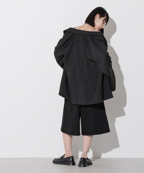 Apo(s)ture(アポスチャー)の「KATY-001/デニムツータックキュロットパンツ(デニムパンツ・レディース・ネイビー/ブラック・XS/S/M/L/XL)」の13枚目の写真