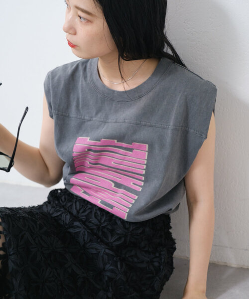 Kastane（カスタネ）の「ピグメントミディアムロゴタンク（タンクトップ・レディース・チャコールグレー/オフホワイト・FREE）」の18枚目の写真