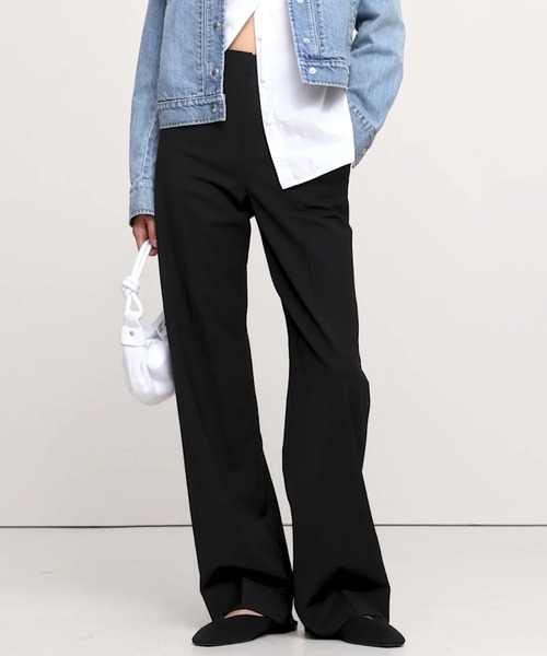 Banana Republic（バナナリパブリック）の「Siena ハイライズ モダンストレート イタリアン ウールパンツ（その他パンツ・レディース・グリーン/ネイビー/ブラウン/ライトグレー/ブラック/ブラウン系その他・0/4/6/2/8）」の2枚目の写真