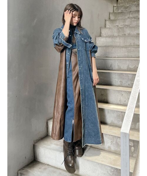 MURUA（ムルーア）の「【YUKKO】フェイクレザーパターンロングデニム