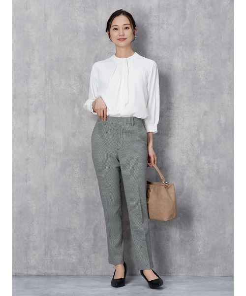 Perfect Suit FActory（パーフェクトスーツファクトリー）の「裏起毛ストレートパンツ　クロシロ（スーツパンツ・レディース・ライトグレー/ブラック×ホワイト/ブラック・L/S/M/LL）」の11枚目の写真