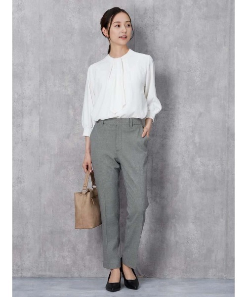 Perfect Suit FActory（パーフェクトスーツファクトリー）の「裏起毛ストレートパンツ　クロシロ（スーツパンツ・レディース・ライトグレー/ブラック×ホワイト/ブラック・L/S/M/LL）」の12枚目の写真