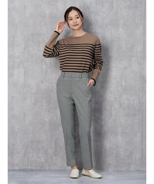 Perfect Suit FActory（パーフェクトスーツファクトリー）の「裏起毛ストレートパンツ　クロシロ（スーツパンツ・レディース・ライトグレー/ブラック×ホワイト/ブラック・L/S/M/LL）」の13枚目の写真