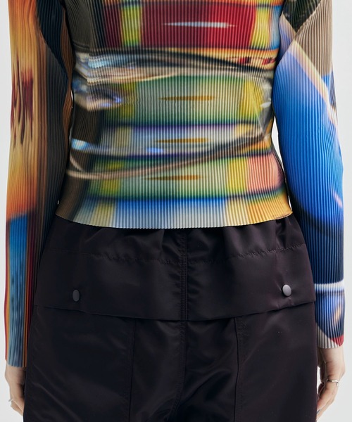 kotohayokozawa/コトハヨコザワ】グラフィックウェーブトップス（T