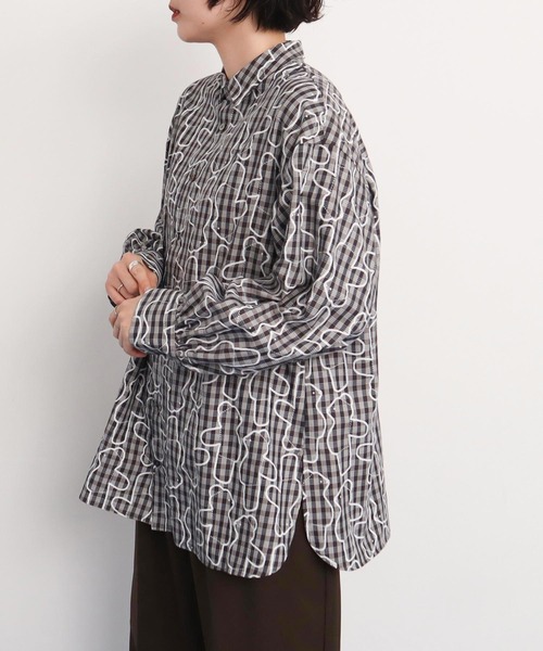 I am I in fact...(アイアムアイインファクト)の「Bear pattern check ブラウス(シャツ/ブラウス・レディース・ブルー/ベージュ・FREE)」の10枚目の写真